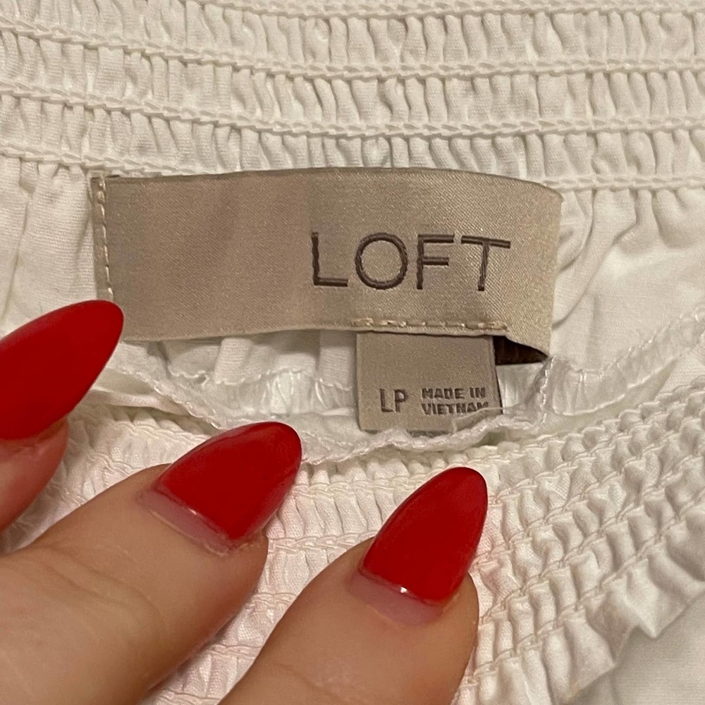 Loft White Off the Shoulder Blouse Size Petite Large - Picture 6 of 7